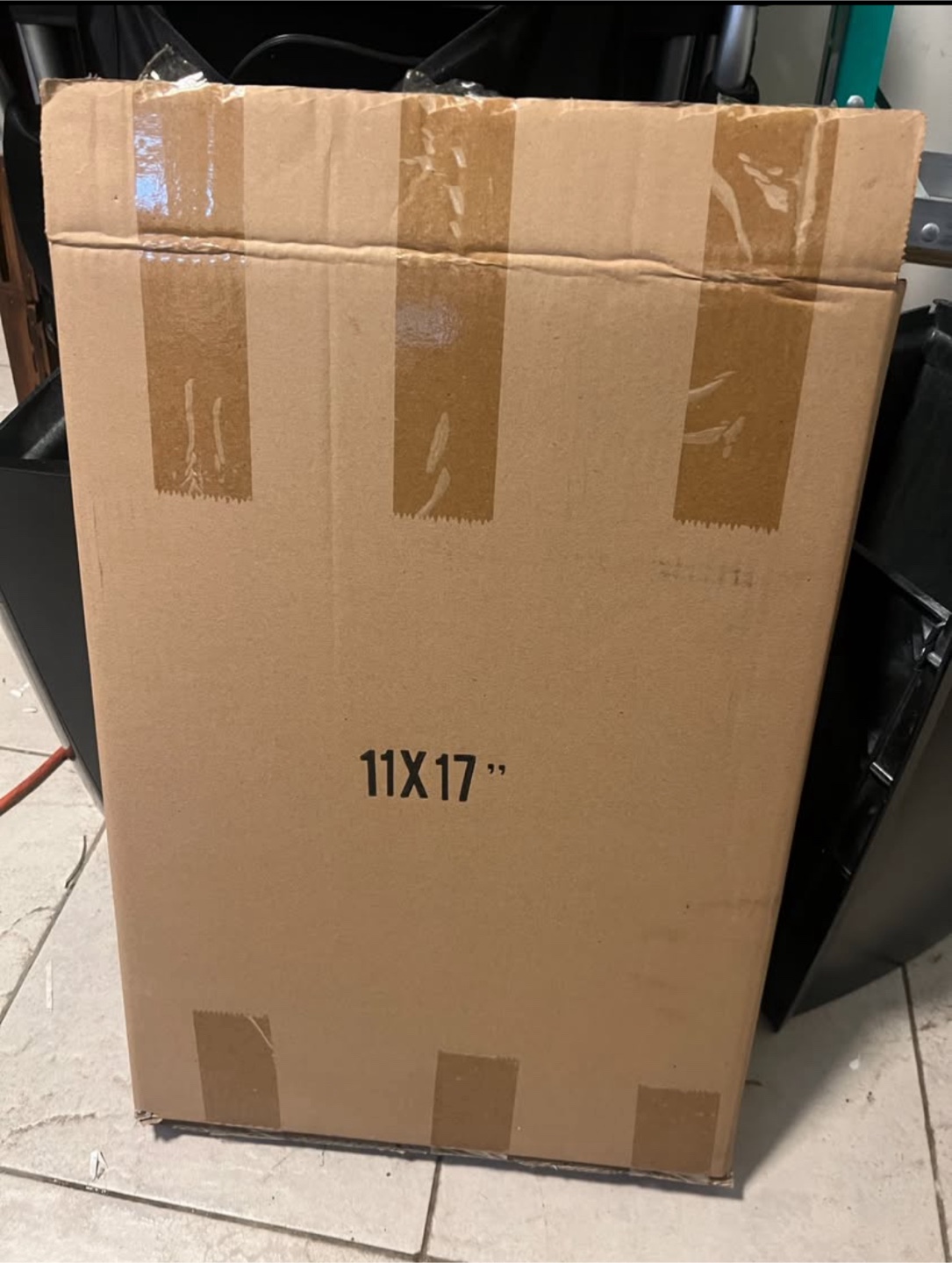 11x17" LED Light Pocket Display - photo 3