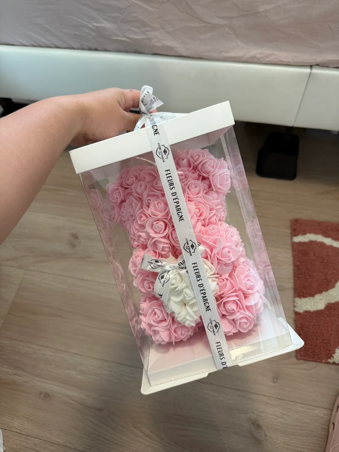 Fleurs d'Épargne Pink Rose Bear - New in Box! thumbnail