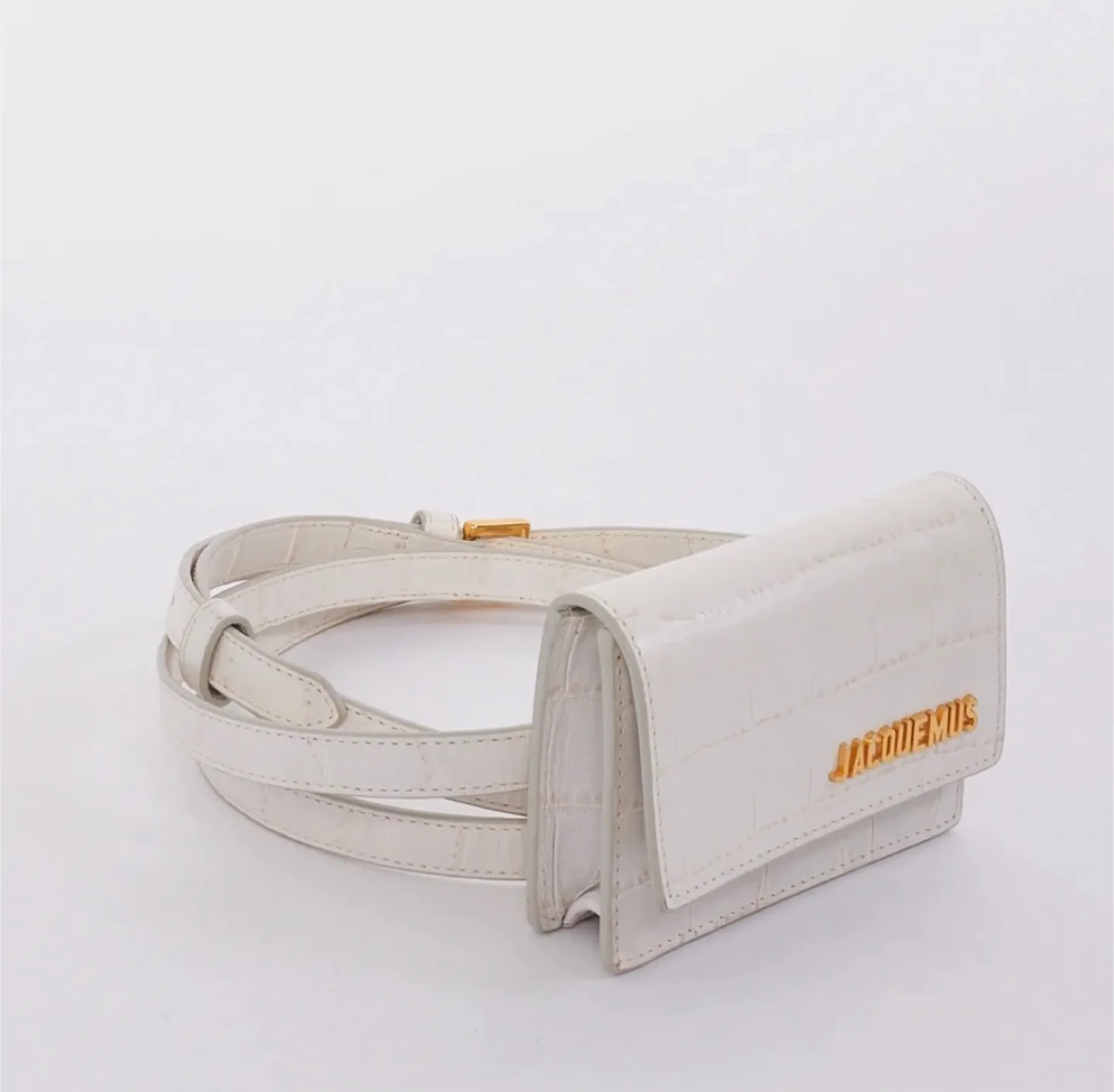 Jacquemus White Croc Embossed Leather La Ceinture Bello Belt Bag image indicator(2)