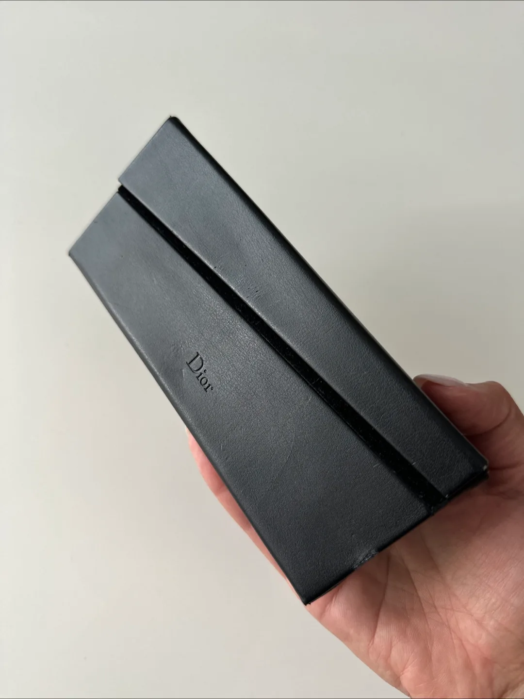 Christian Dior Sunglasses Case image indicator(5)