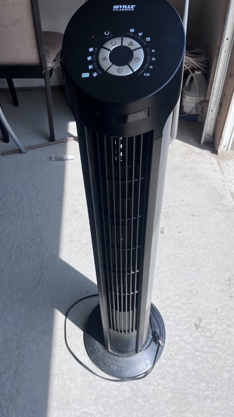 Seville Classics Tower Fan - Black