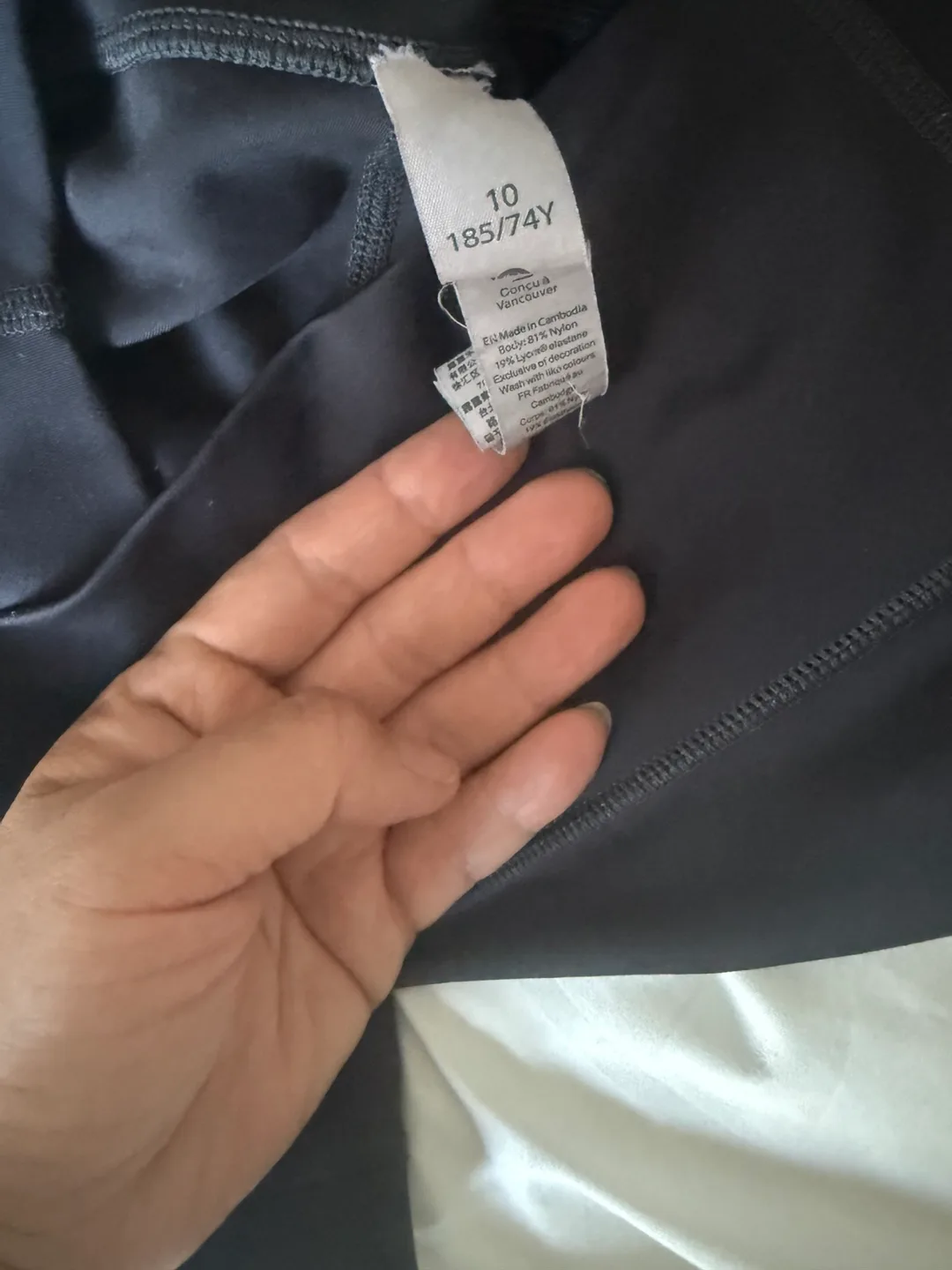 Lululemon Black Leggings Size 10 image indicator(2)