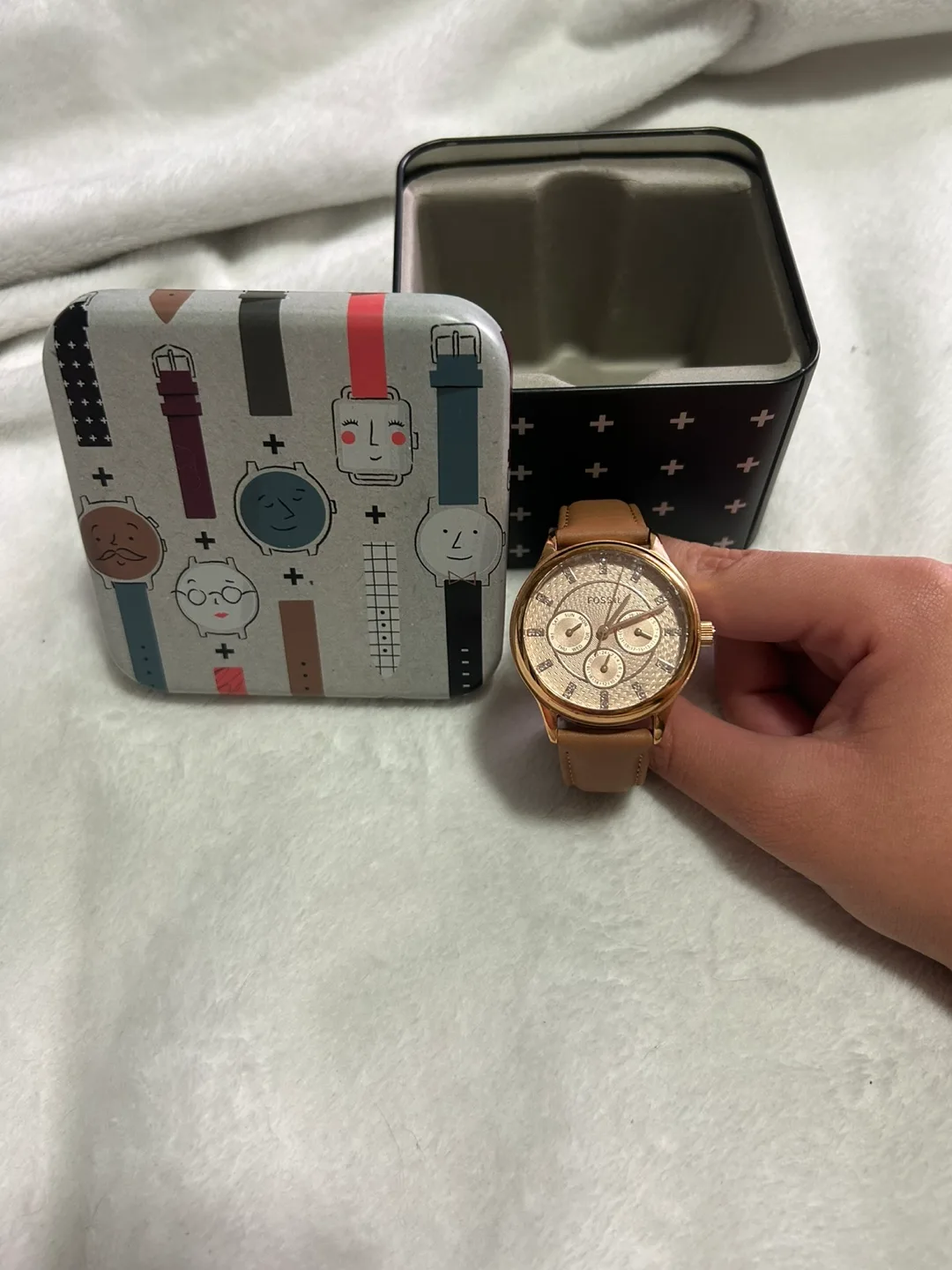 Authentic Fossil Rose Gold Watch thumbnail