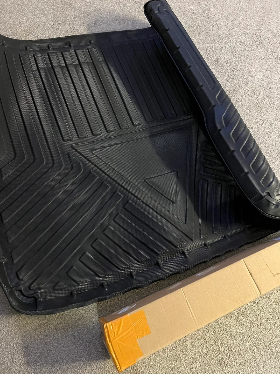 2018-2025 Audi Q5 SQ5 Cargo Mat image indicator(3)