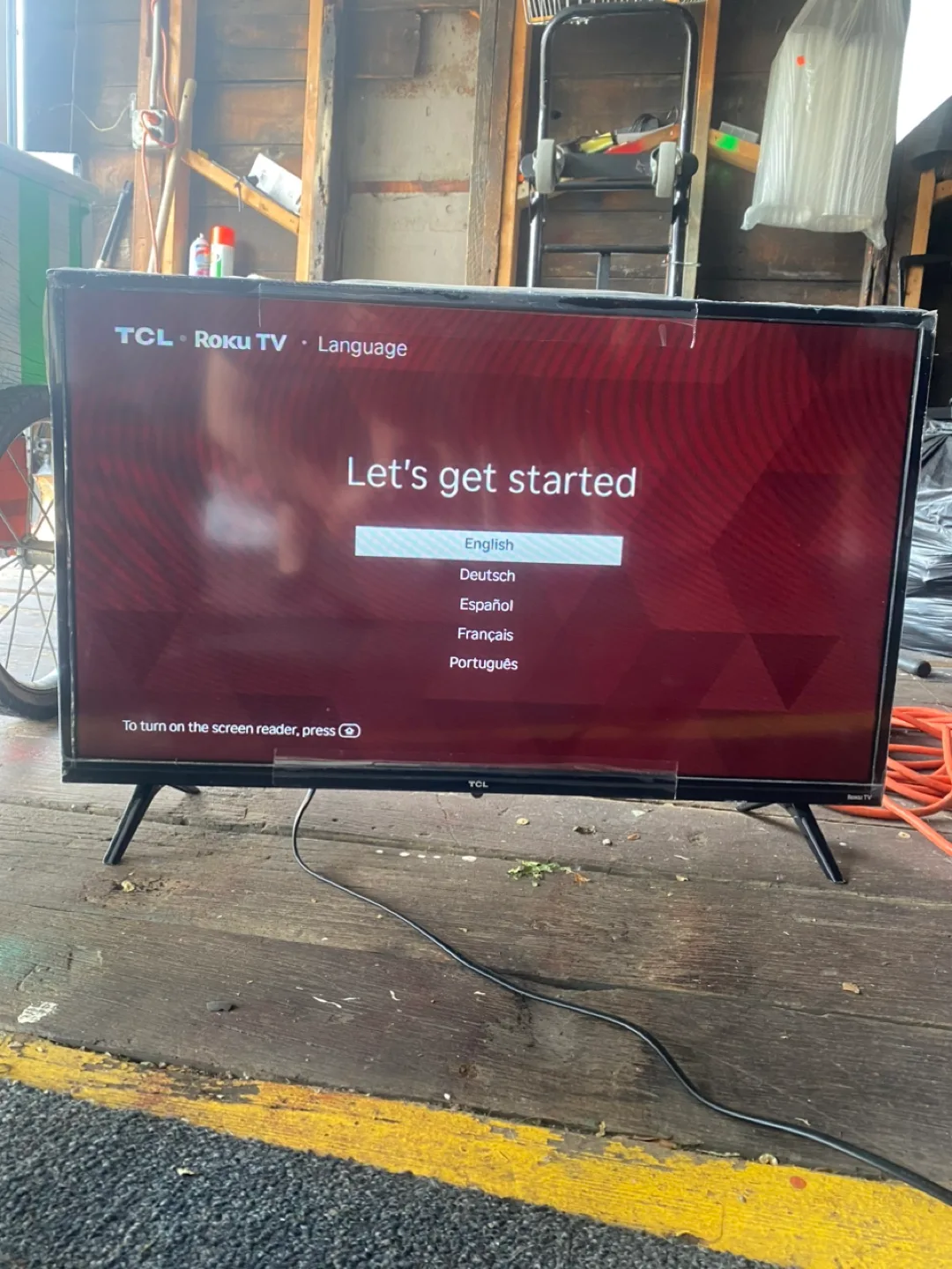TCL Roku TV 32" thumbnail