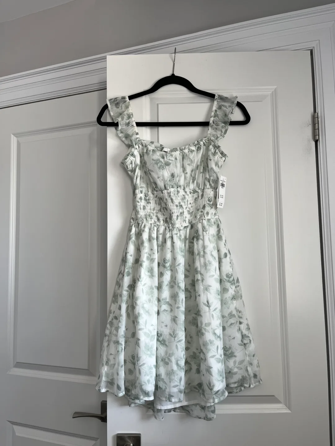 BNWT Hollister Floral Summer Dress thumbnail