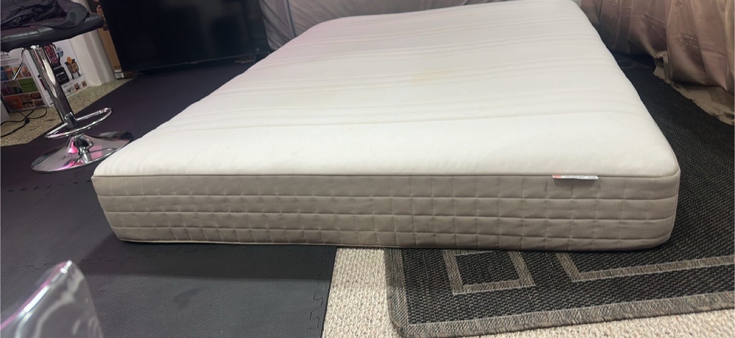 IKEA Haugesund queen Mattress - photo 4