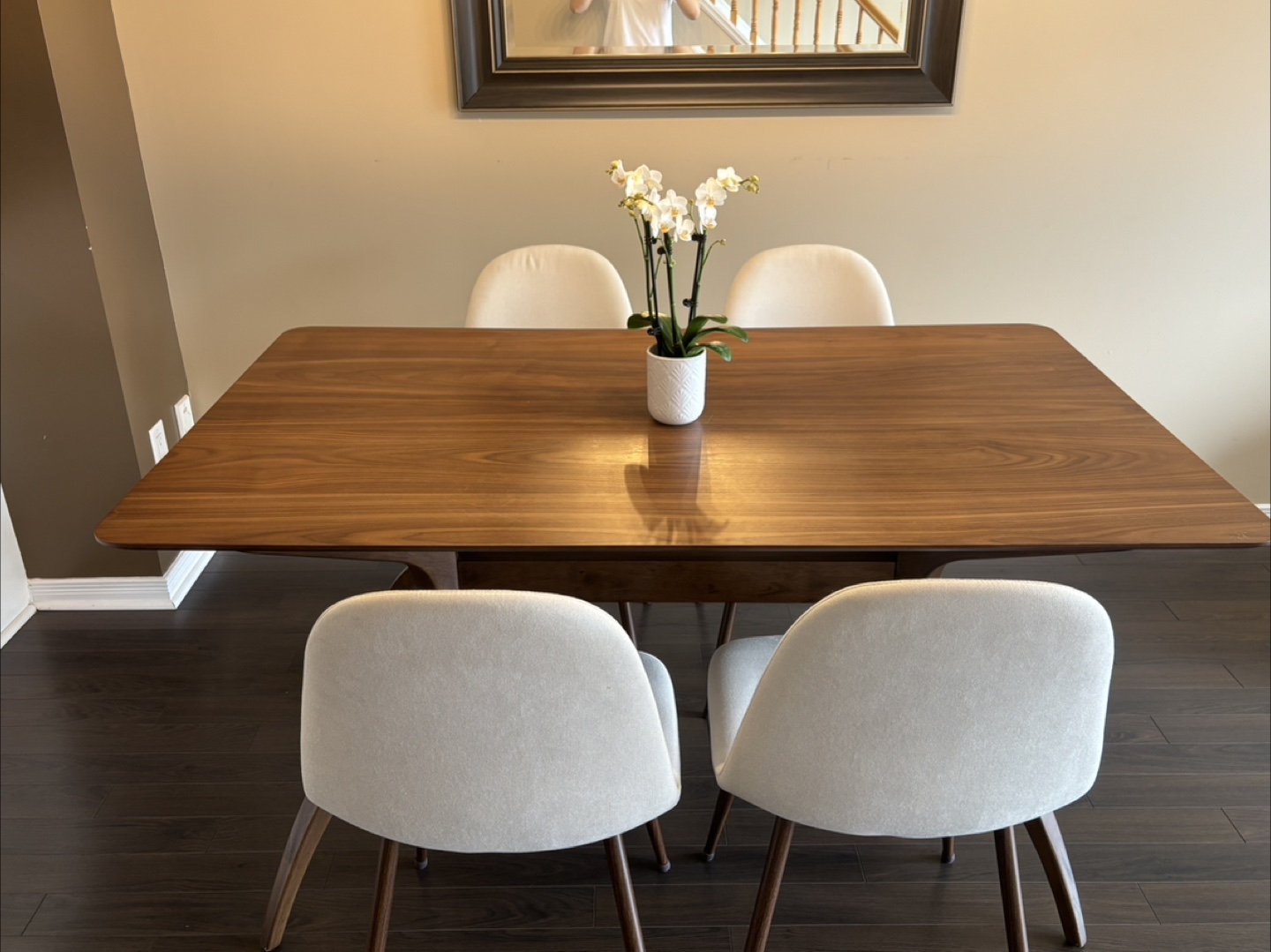 Dining table and 4 chairs - photo 2