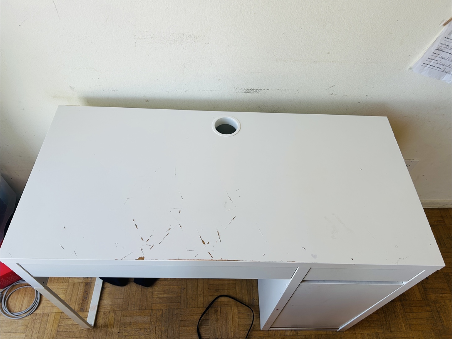 White Desk - photo 2