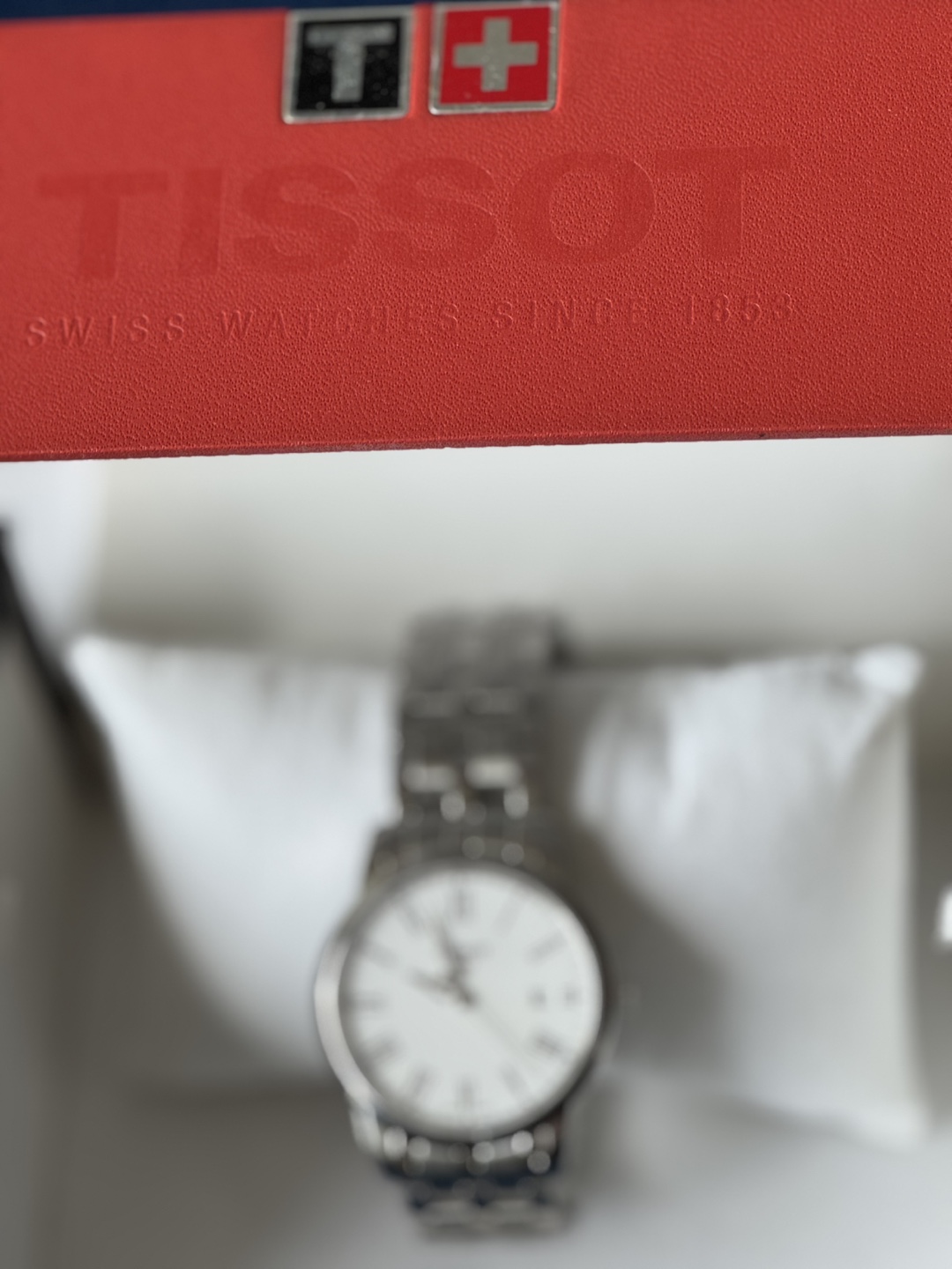 Never worn Tissot Classic Dream Series Swiss Watch - photo 3