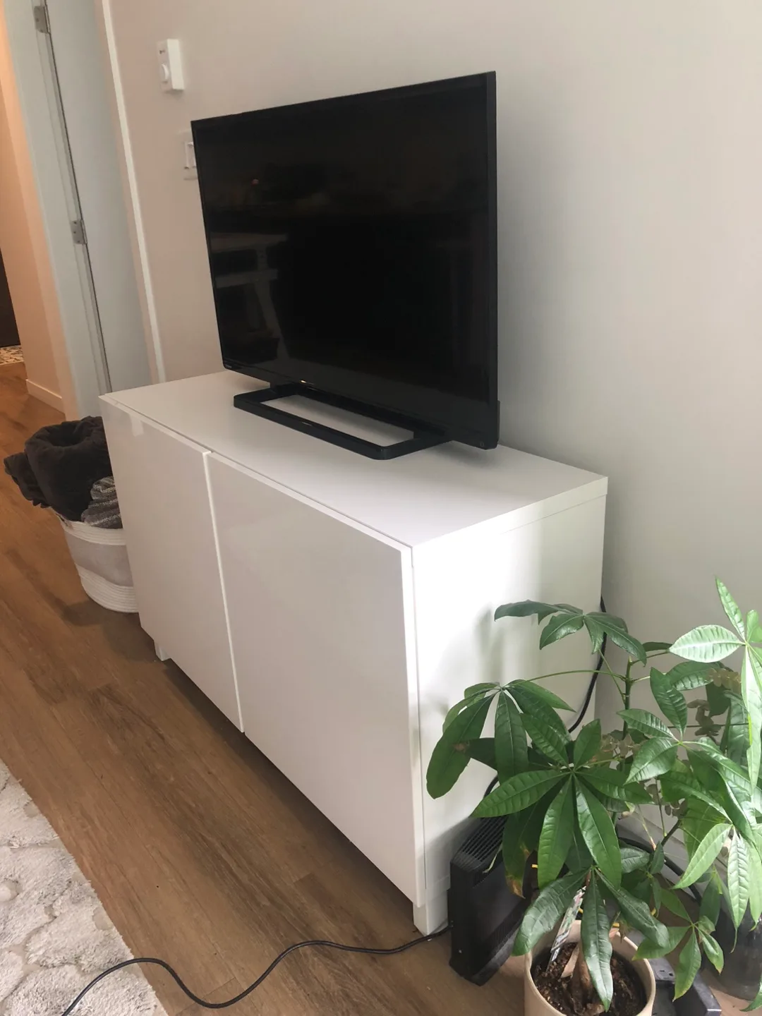 IKEA Besta White TV Stand with Storage image indicator(2)