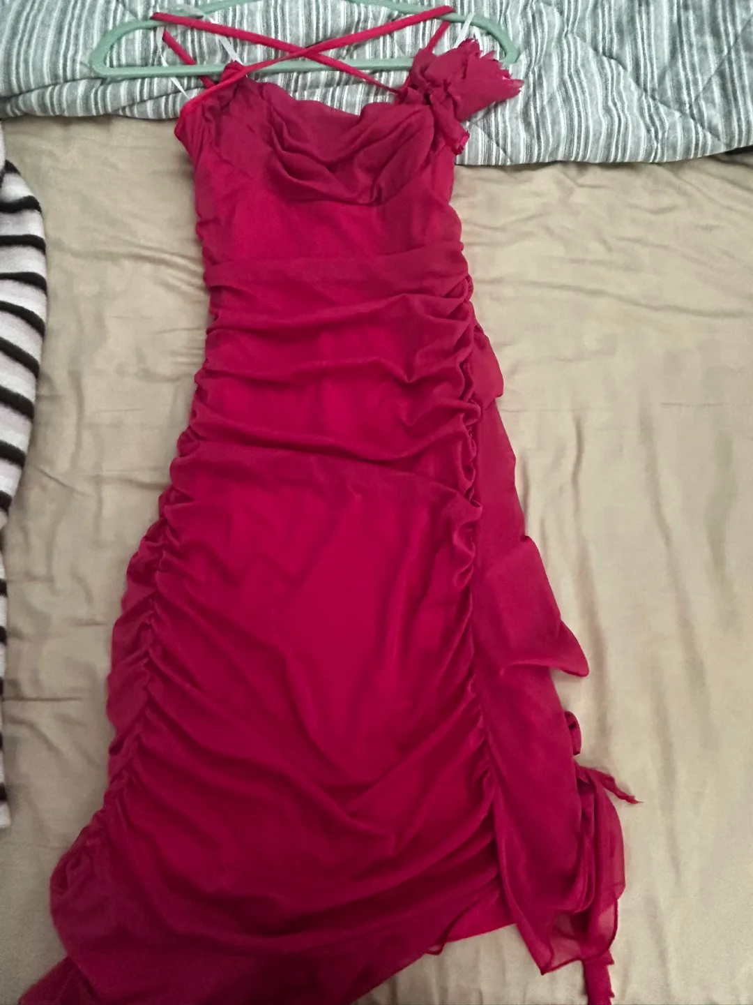 Le Chateau Dress - Size M - Red thumbnail