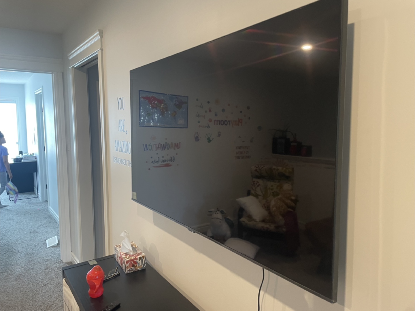 Samsung 55 " Qled smart tv Large Flat Screen Television