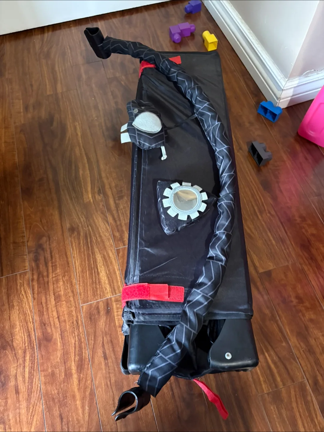 Cosco Funsport Playpen image indicator(8)