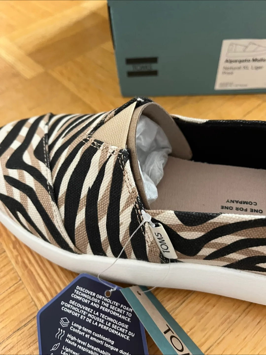 Brand new in box TOMS shoes, size 6.5 image indicator(5)