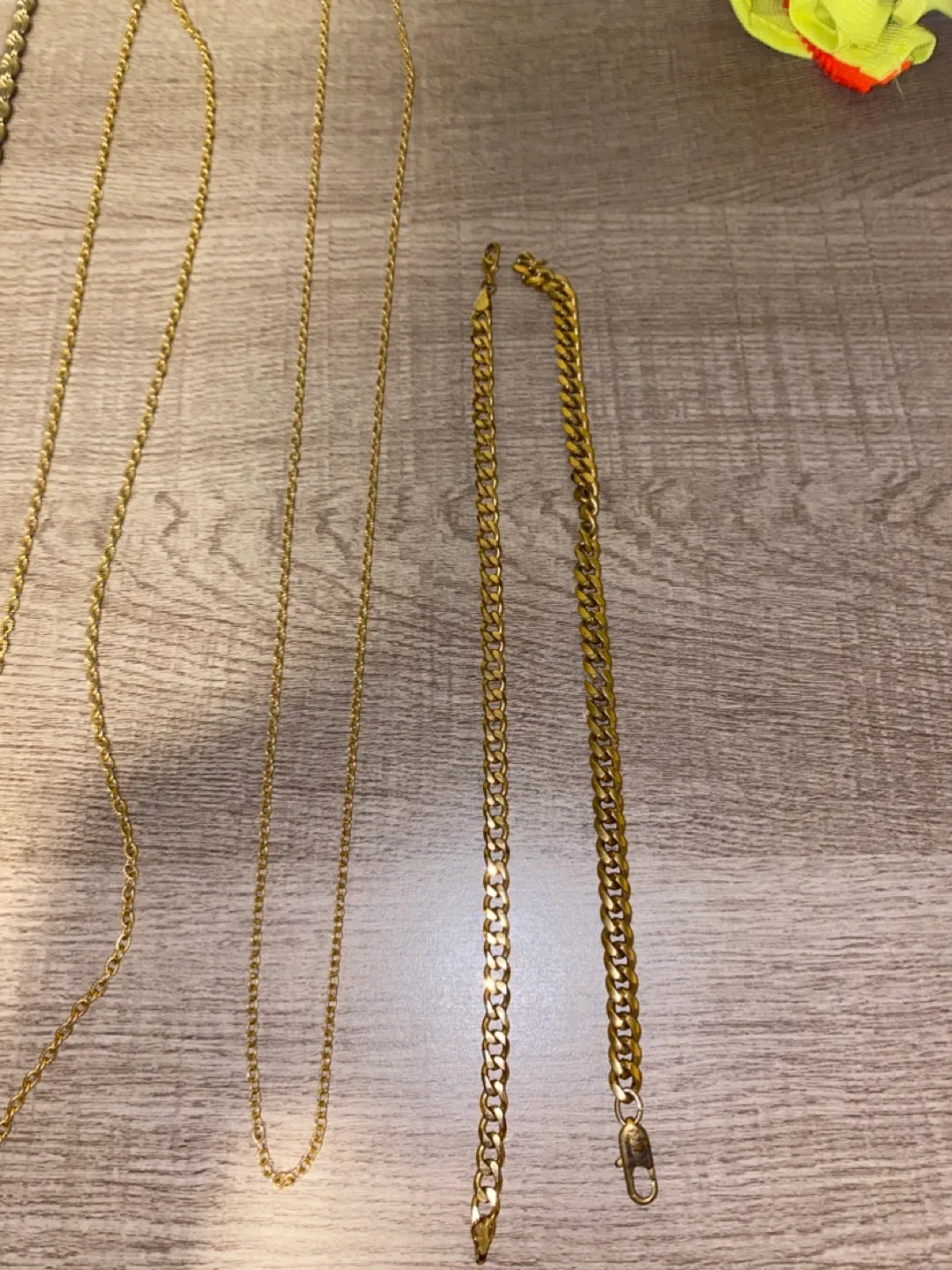 Gold plated Chain Necklace Set thumbnail
