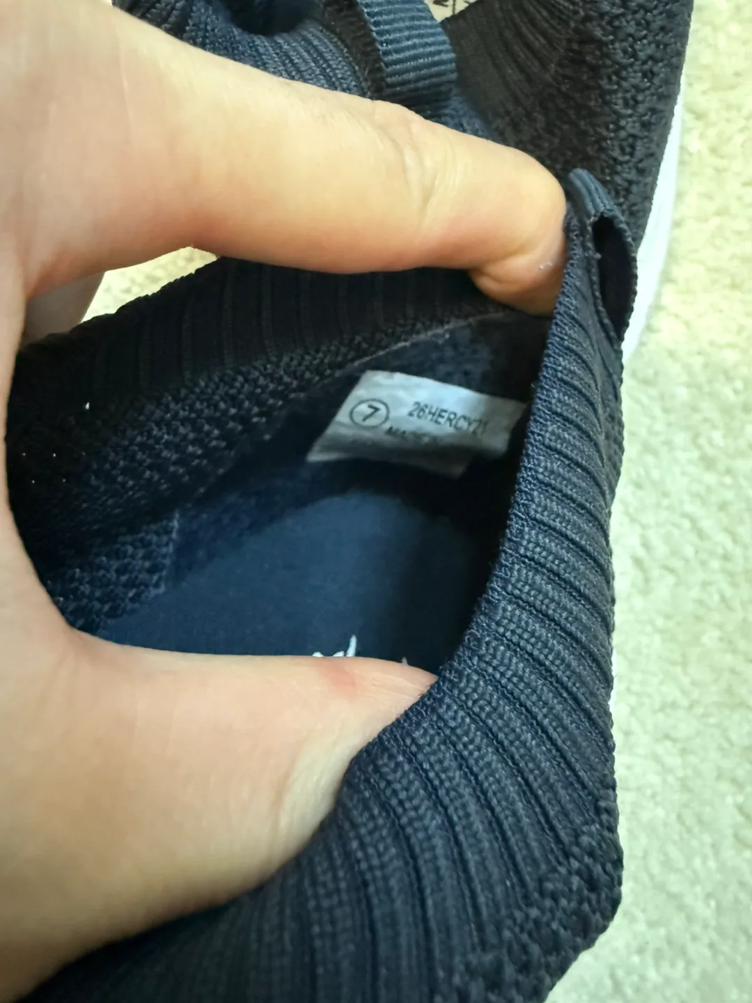 Navy Mesh Running Shoes [Size 7] image indicator(3)