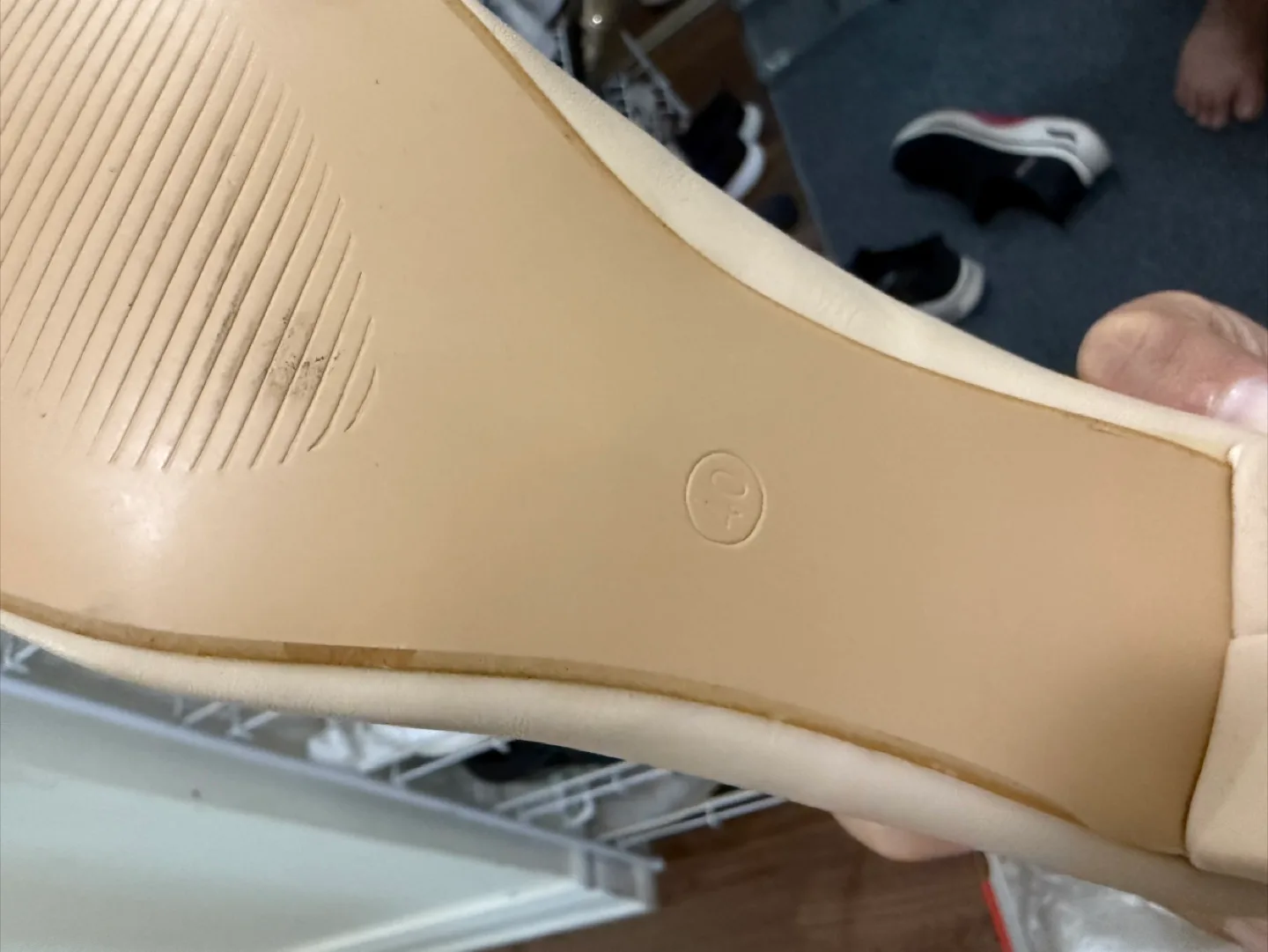 Beige Block Heels – US Size 9 (EU 40) image indicator(4)