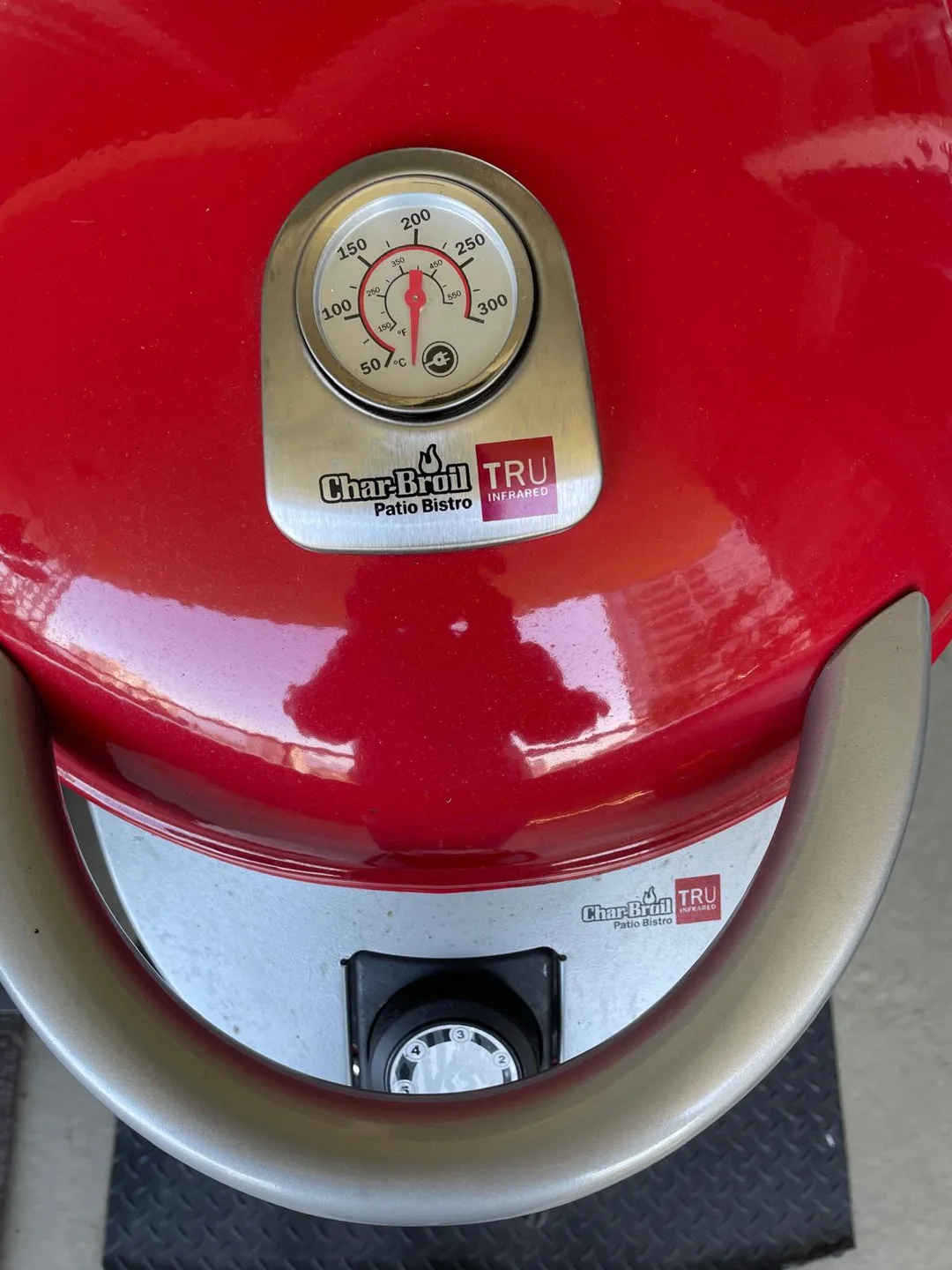 Char-Broil TRU Infrared Patio Bistro Grill image indicator(5)