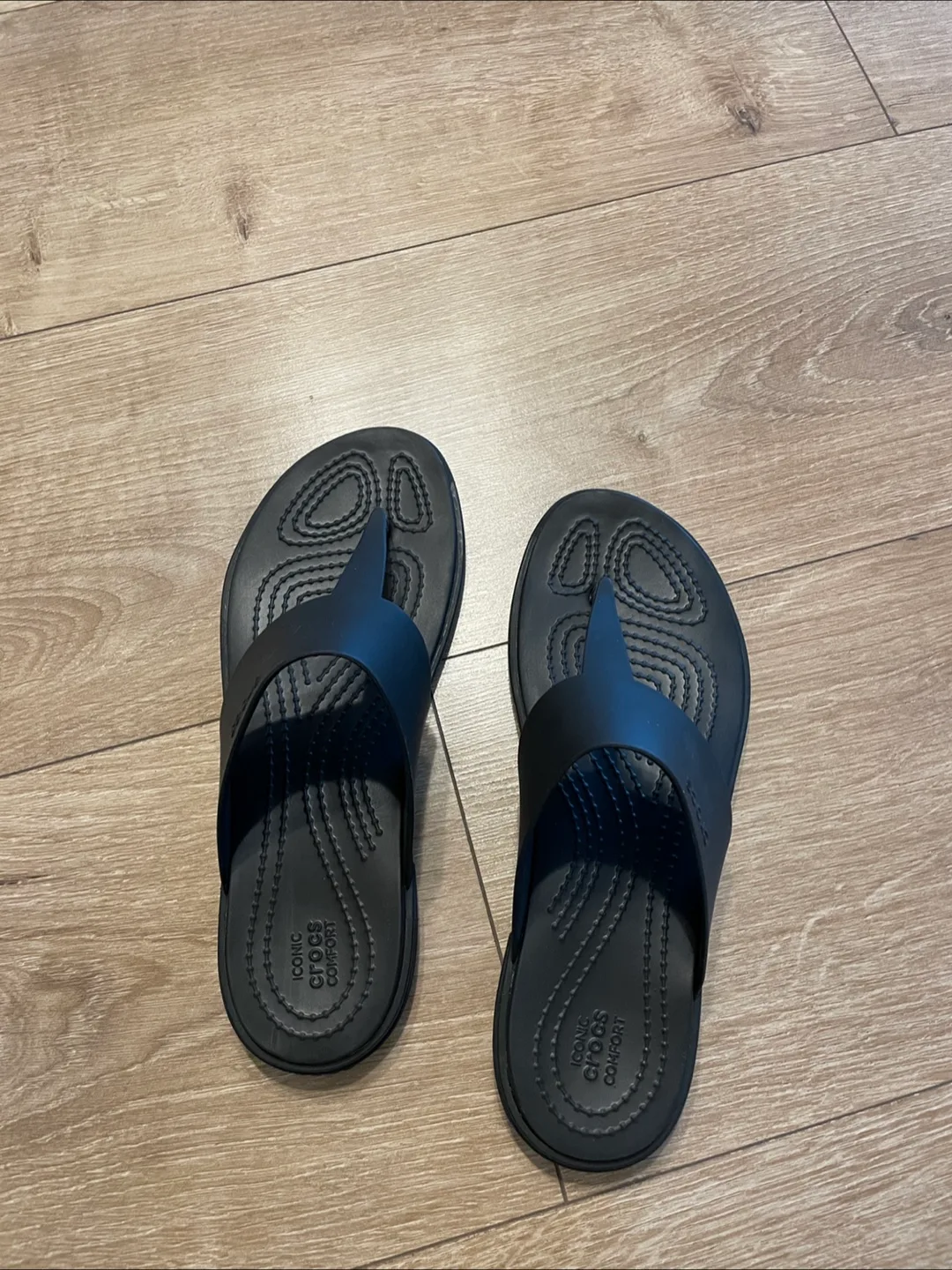 Ladies shoes, size 6 thumbnail