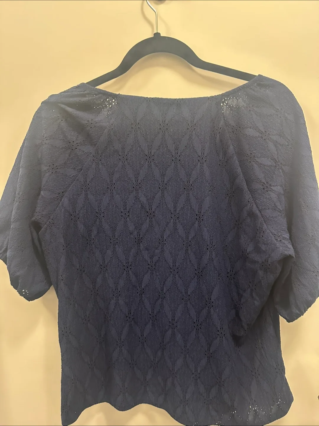 *Like new* RW&CO. Navy Blue Blouse - Size L image indicator(3)