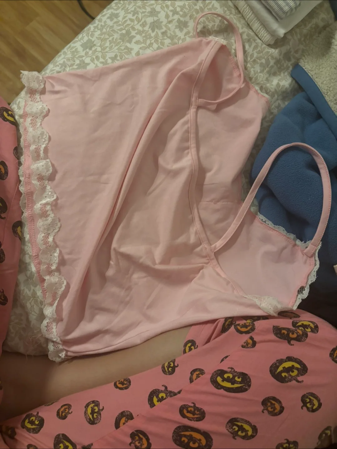 Pink Lace Trim Cami Top image indicator(2)