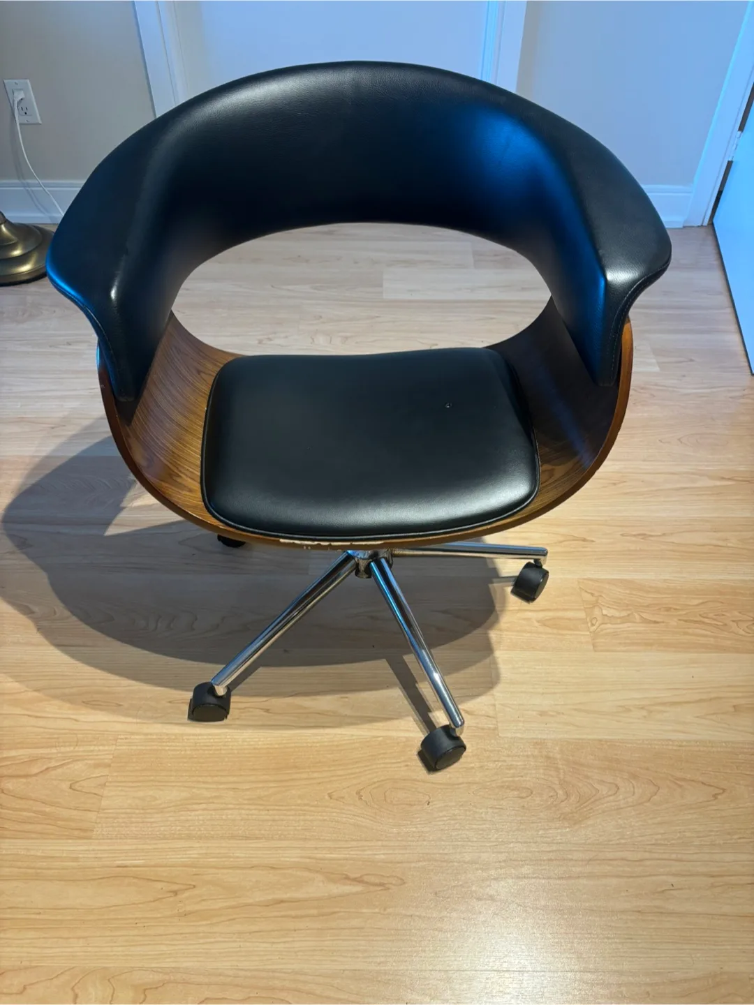 Black Office Chair (65cm wide, 94cm tall) thumbnail