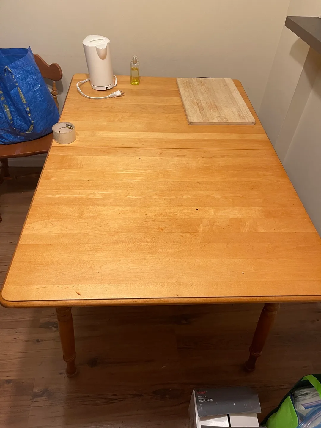 Table with 2 Chairs thumbnail