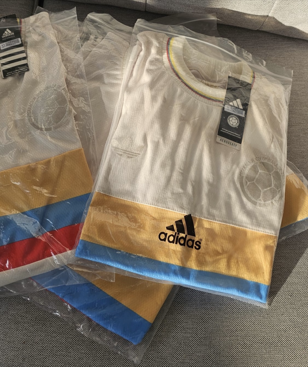 Adidas Colombia Jersey - photo 3