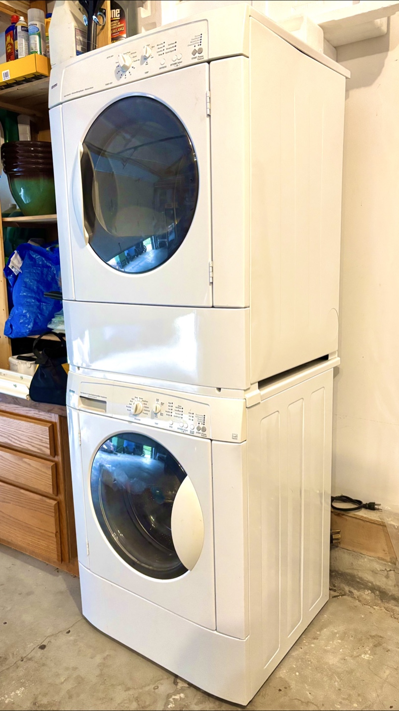 Kenmore Front-Load Washer & Dryer Set (Stackable) - photo 4