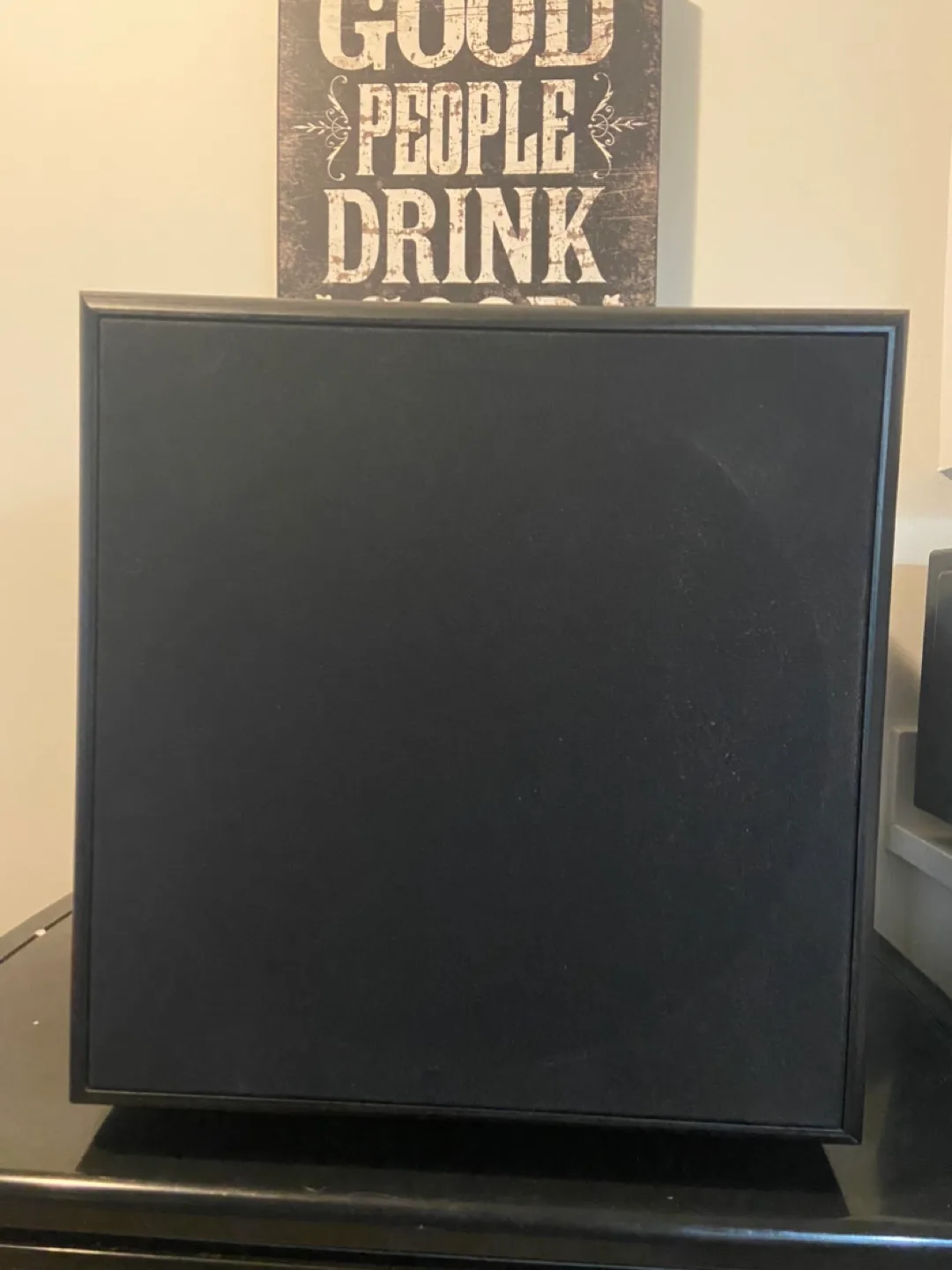 Two 12inch Subwoofer/ plate amplifier image indicator(2)