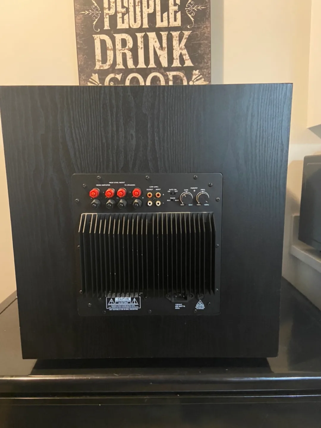 Two 12inch Subwoofer/ plate amplifier image indicator(4)