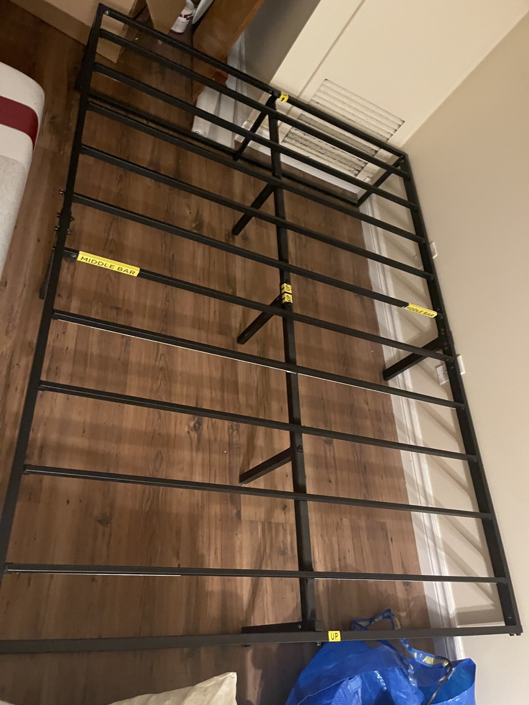 Queen Bed - photo 3