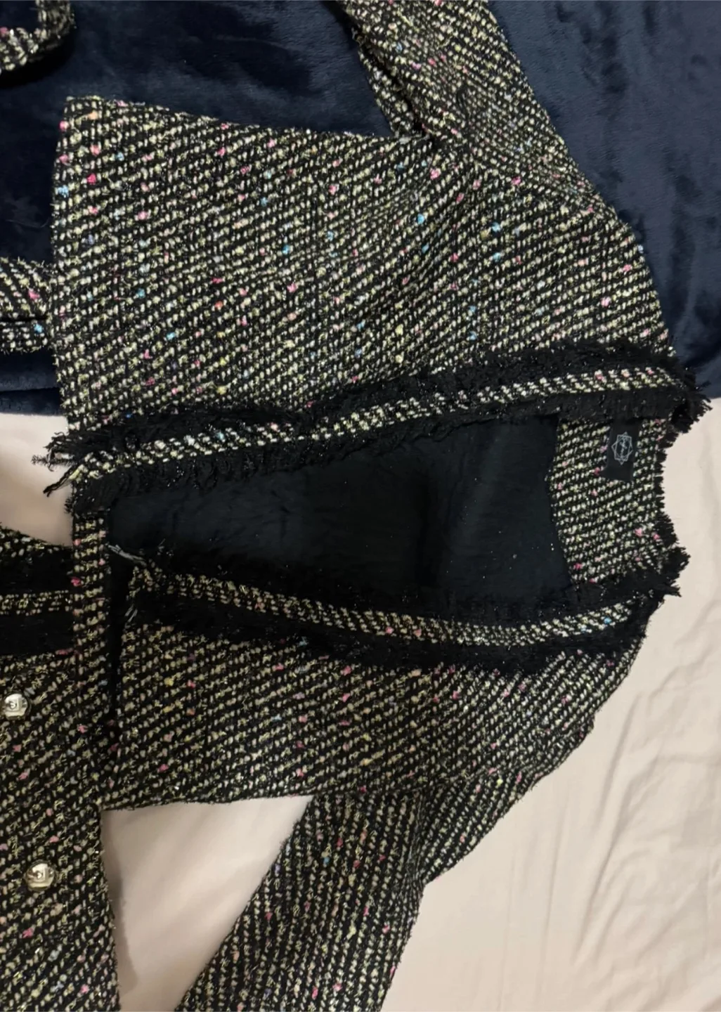 Ryu Tweed Set - Jacket, Top, Skirt image indicator(4)