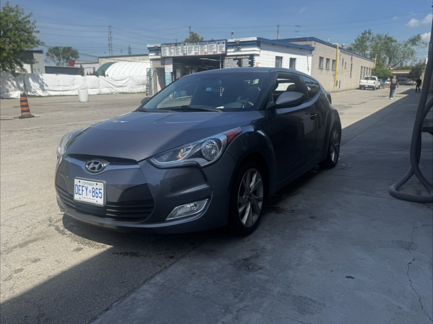 2016 Hyundai Veloster - Grey Hatchback - photo 2