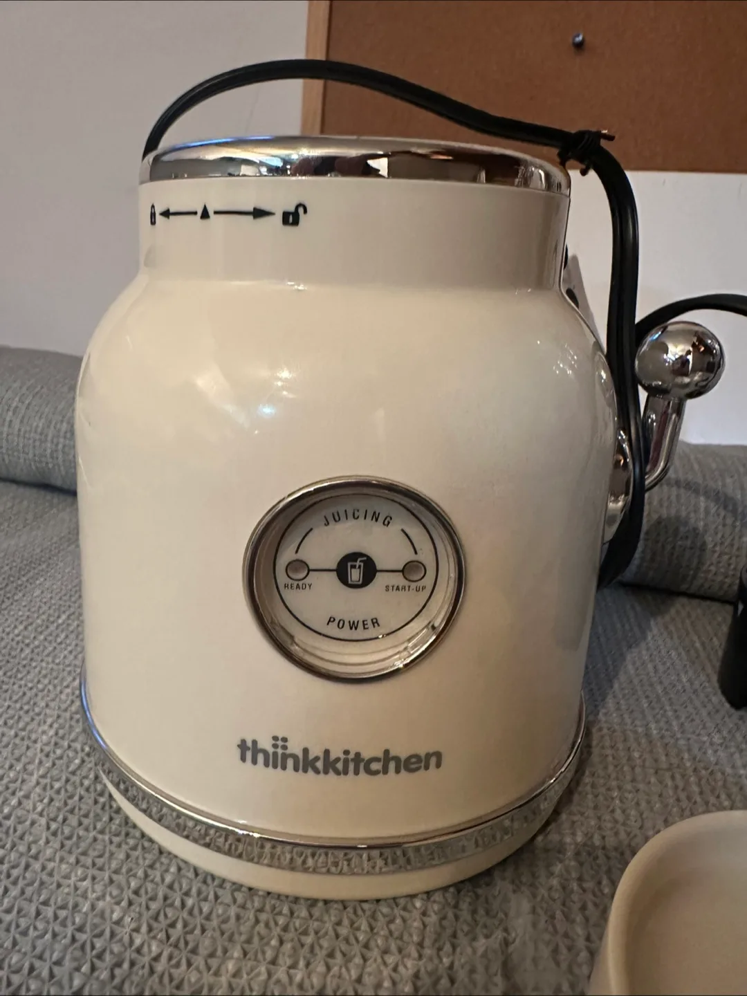 Thinkkitchen Retro Mélangeur Creme Blender thumbnail