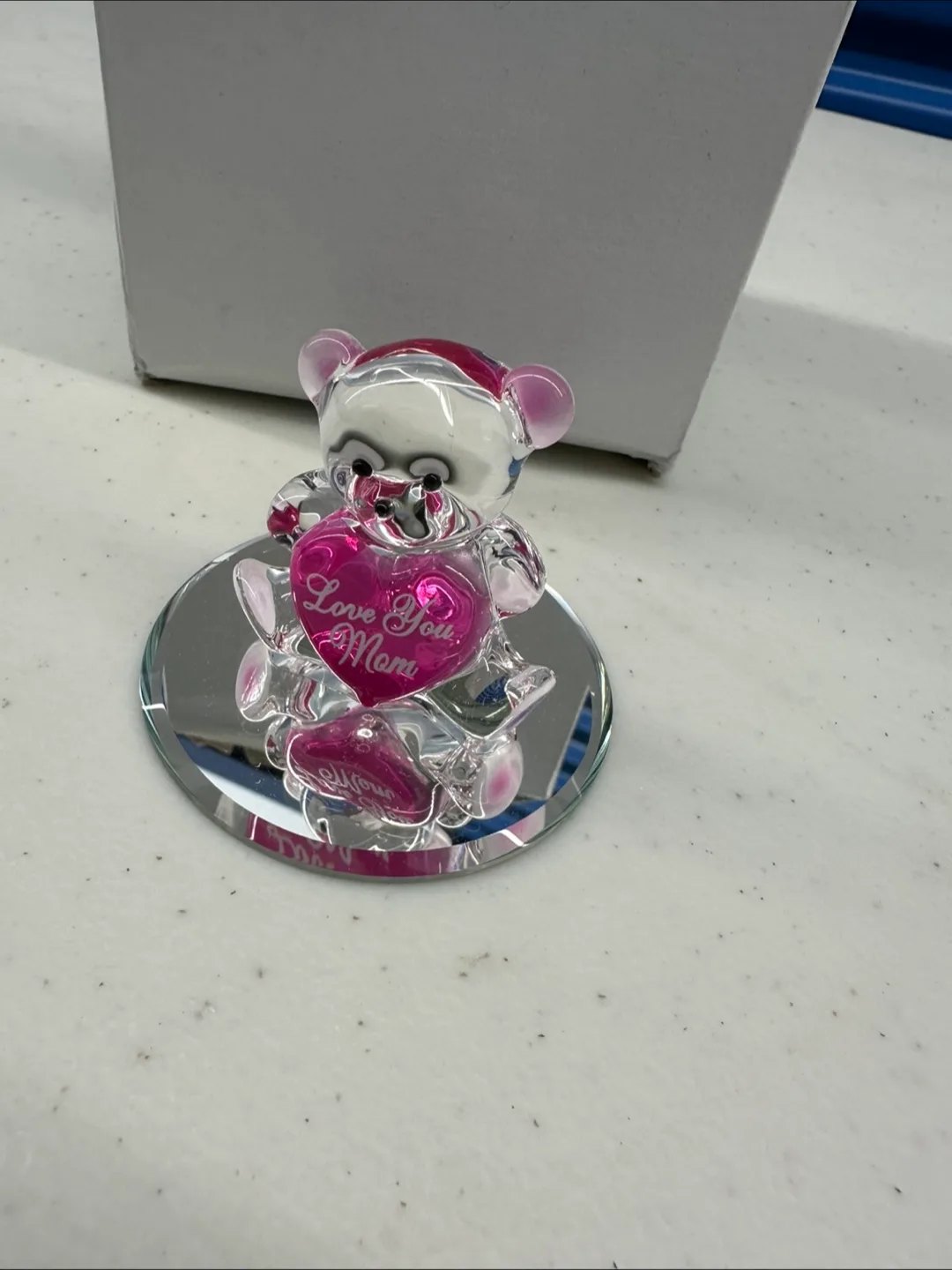 Glass Bear 'Love You Mom' Figurine thumbnail