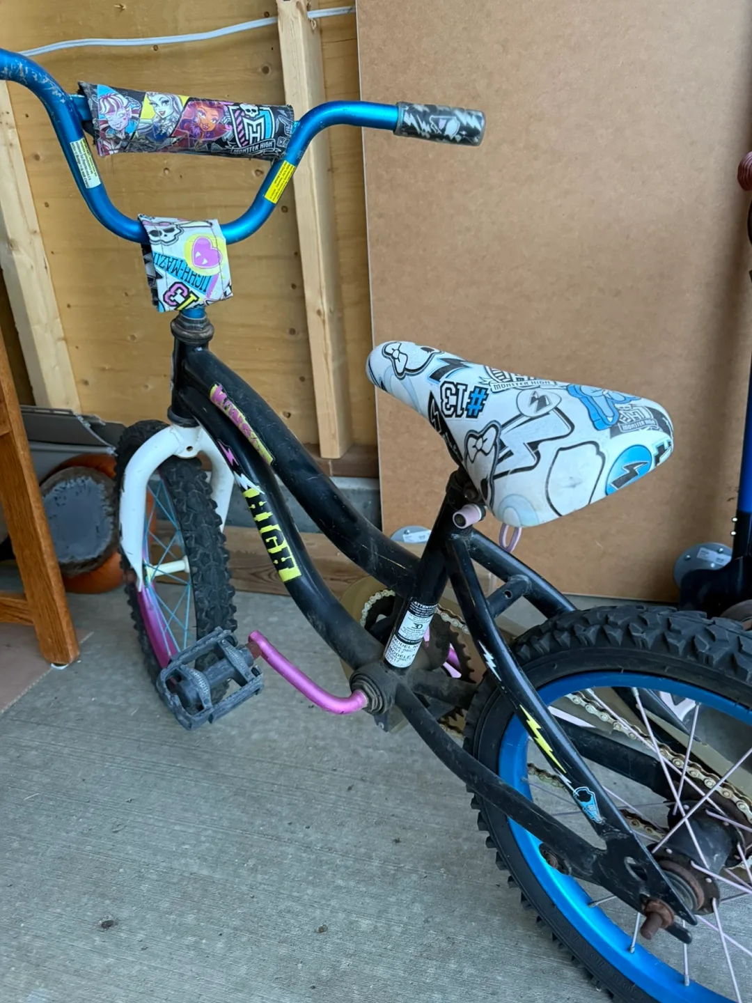 Kids' Monster High 16-inch Bike #freecycle image indicator(2)