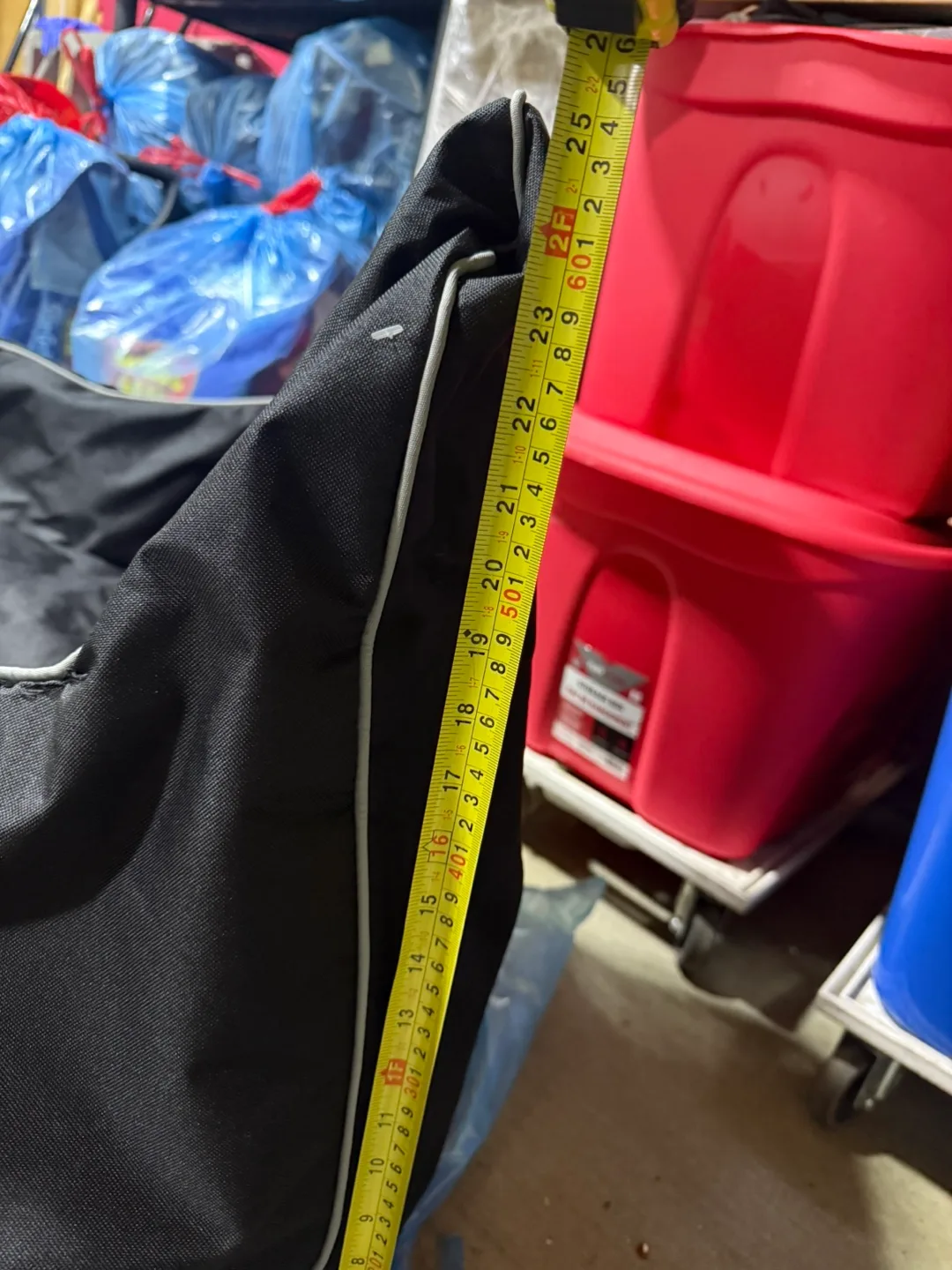 Black Bean Bag Chair image indicator(6)