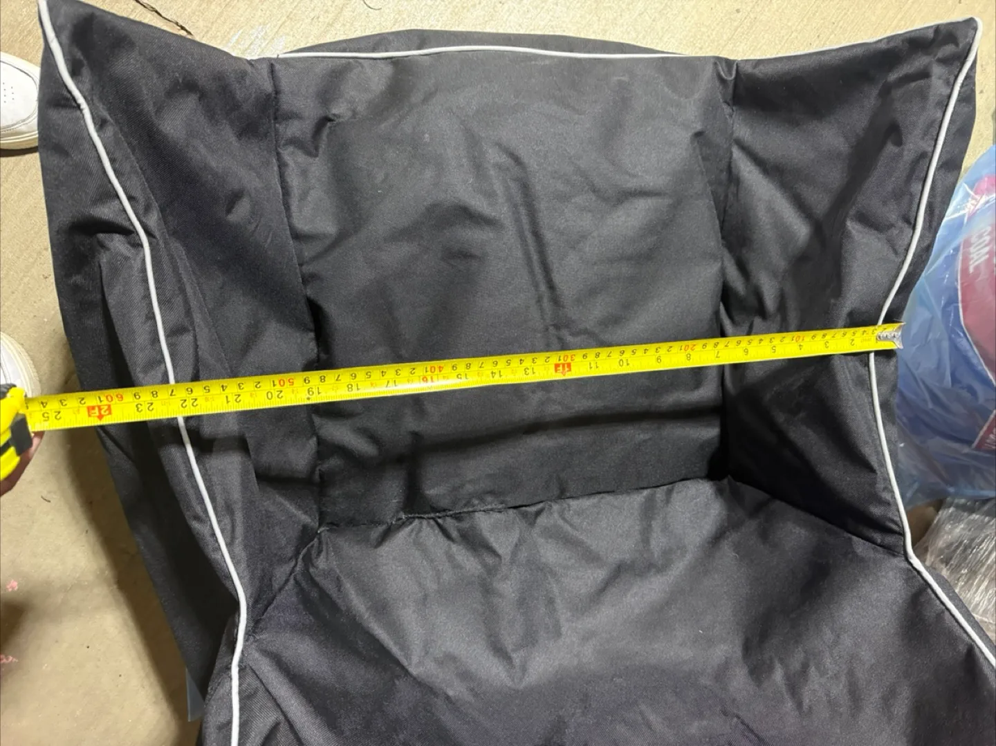 Black Bean Bag Chair image indicator(9)