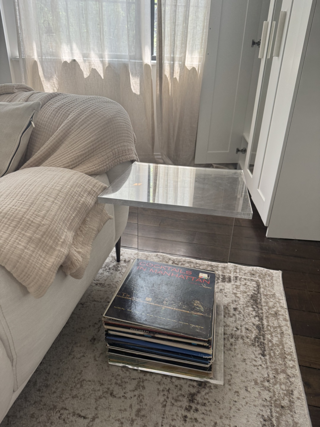 Acrylic Side Table - Clear - photo 2