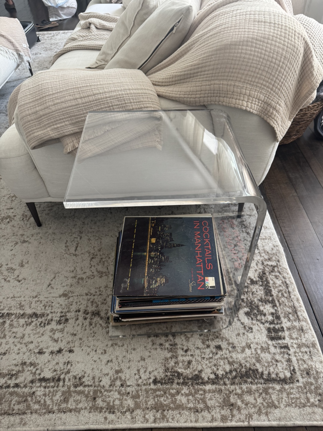 Acrylic Side Table - Clear - photo 3
