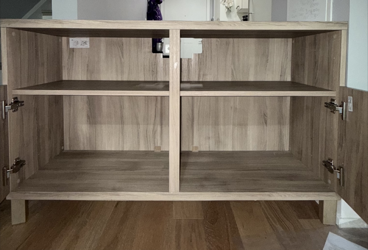 🚨MUST GO Besta TV Stand w/Doors & shelf – Walnut/Light Grey - photo 2
