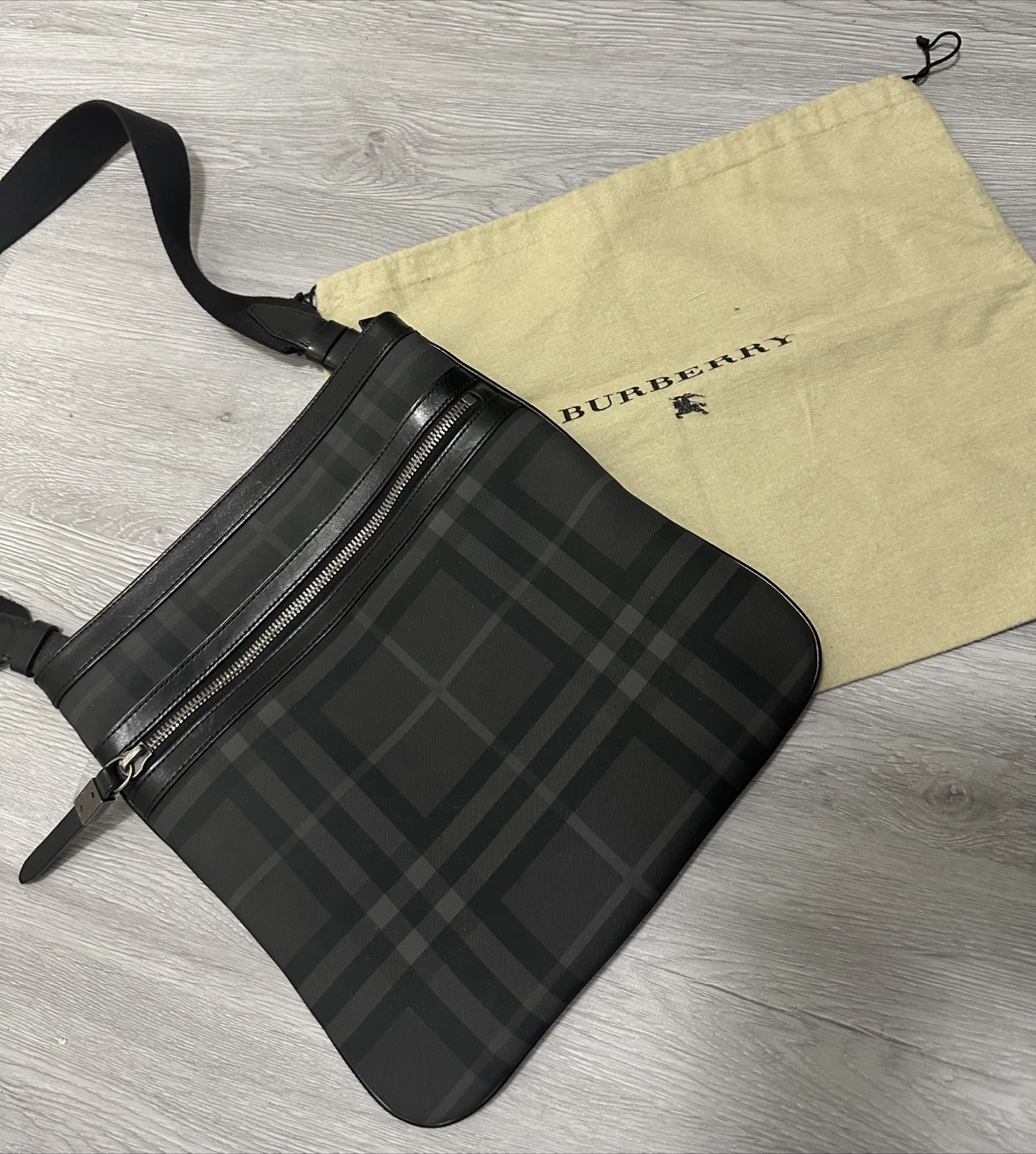 Burberry Black Plaid Crossbody Bag - photo 4