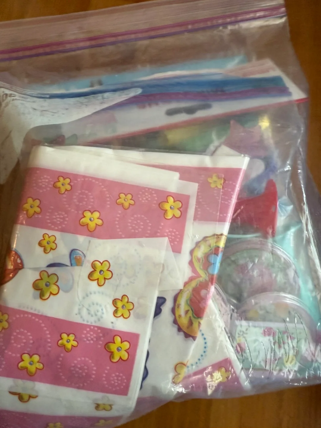 #freecycle Party Favours image indicator(2)