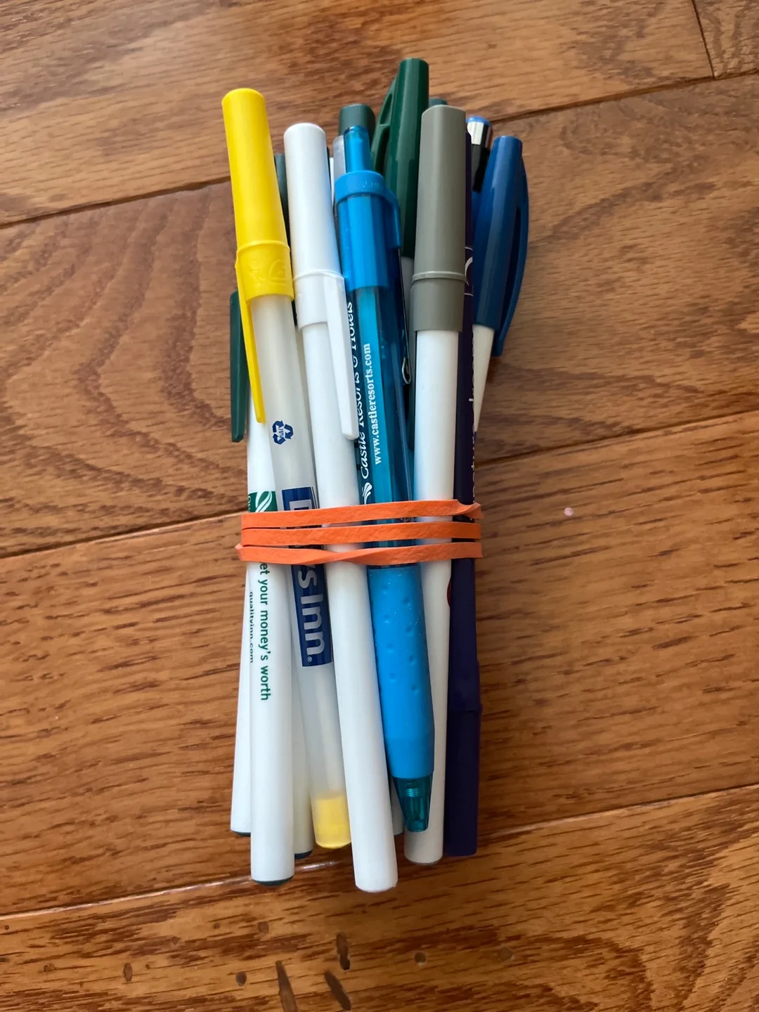 #Freecycle Bundle of Pens thumbnail