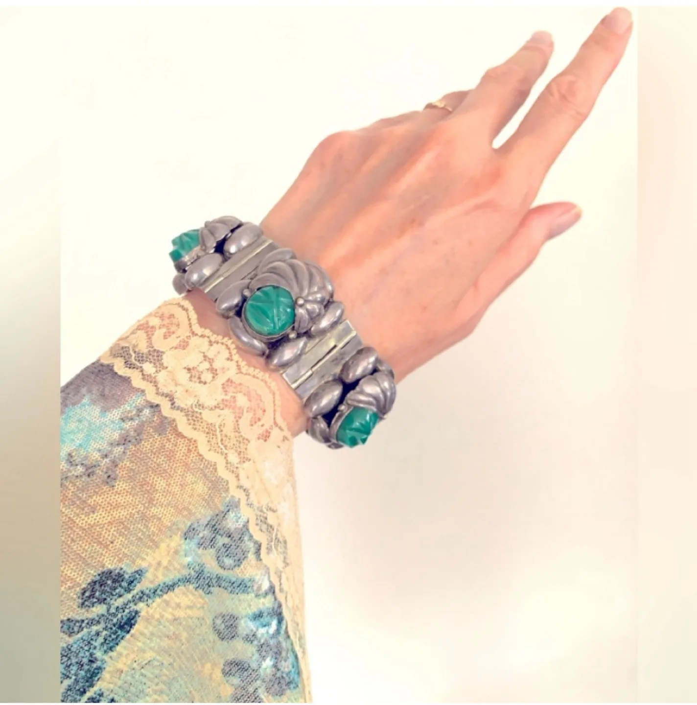 Vintage 1950s solid sterling and green Onyx Mexican bracelet thumbnail