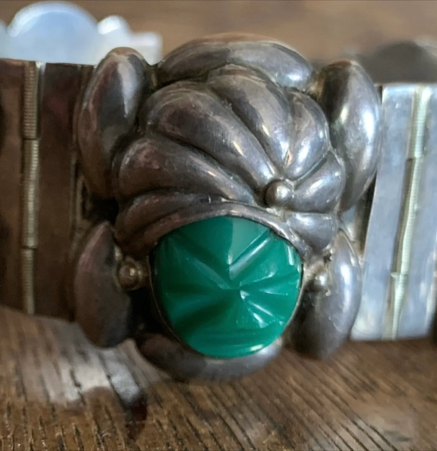 Vintage 1950s solid sterling and green Onyx Mexican bracelet image indicator(3)