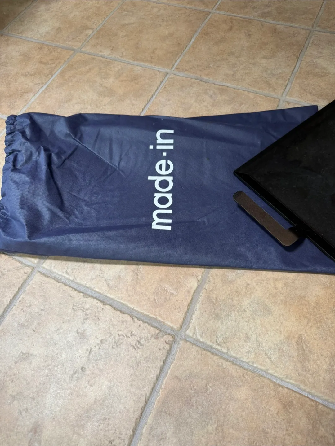 Made In Carbon Steel Griddle image indicator(3)