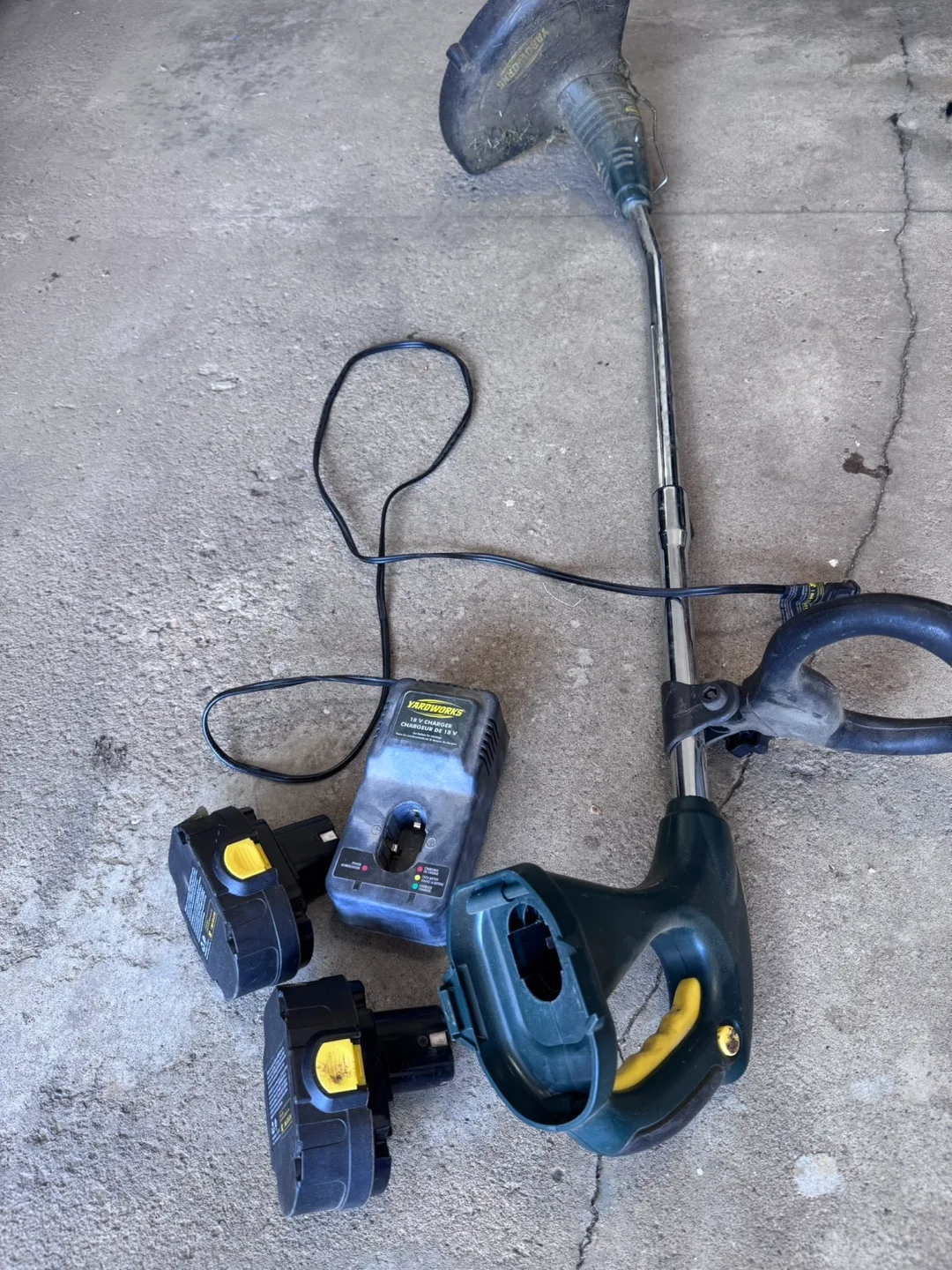 Yardworks Cordless Grass Trimmer w/ Charger & 2 Batteries thumbnail
